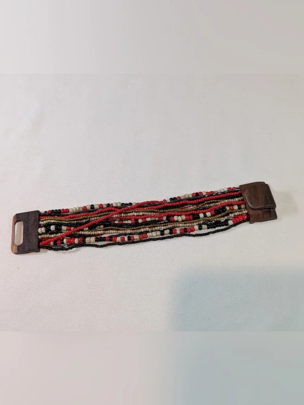 Beaded Wood Clasp Bracelet